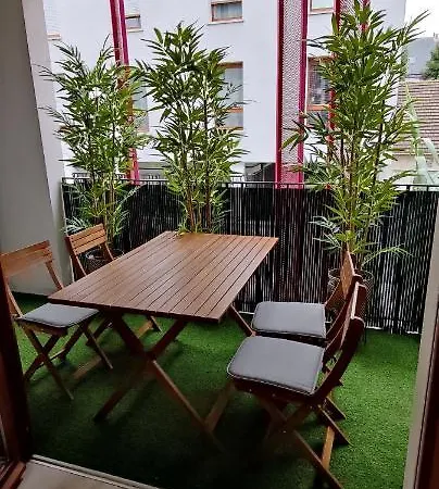 Appartement A 2 Pas Du Tramway Pont De Bezons Bezons