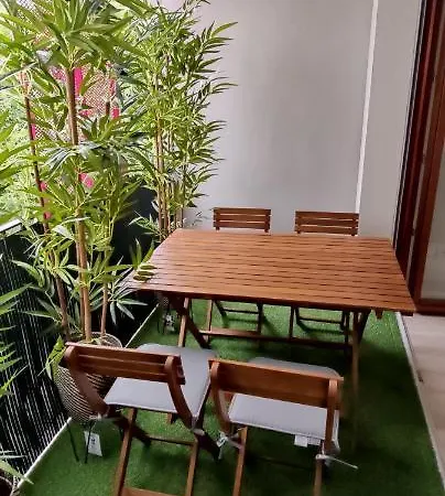 Appartement A 2 Pas Du Tramway Pont De Bezons *